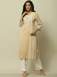 Rangriti Yoke Design Round Neck Thread Work Kurta