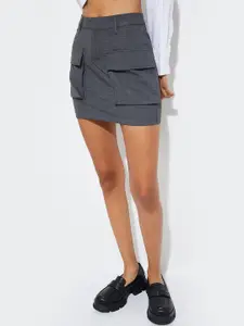 max URB_N Women Solid Utility Mini Skirt