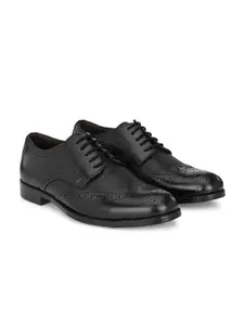 Egoss Men Textured Formal Brogues Shoes