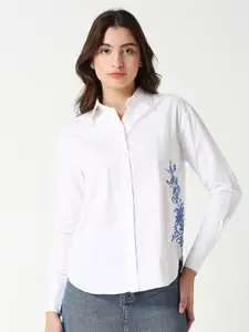 Remanika Classic Spread Collar Opaque Casual Shirt
