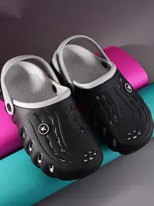 HRX by Hrithik Roshan Men Black Self Design Clogs