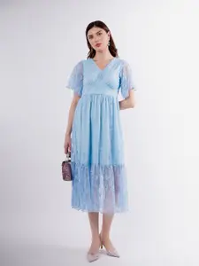 Stylecast X Hersheinbox Flared Sleeve Lace A-Line Midi Dress