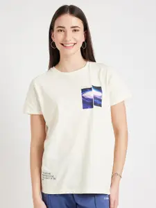 EDRIO Graphic Printed Cotton T-shirt