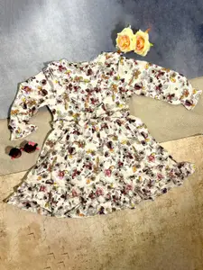 Bella Moda Girls Floral Printed Ruffled Pure Cotton Fit & Flare Dress