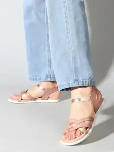 Carlton London Open Toe Flats