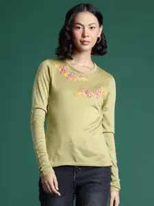 DressBerry Embroidered Floral Pullover