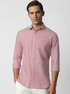 Van Heusen Sport Slim Fit Vertical Stripes Opaque Cotton Casual Shirt