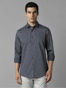 Louis Philippe Sport Men Slim Fit Opaque Striped Casual Shirt