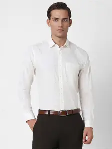 Peter England Spread Collar Slim Fit Opaque Printed Cotton Formal Shirt