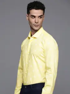 Louis Philippe Ath.Work Men Super Slim Fit Printed Formal Shirt