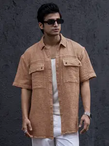 Powerlook Spread Collar Short Sleeves Oversized Cotton Self Design Casual Shirt