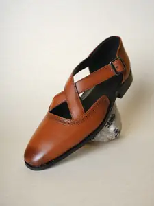 MONKSTORY Men Pointed Toe Shoe-Style Sandals