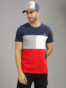 ADRO Colourblocked Regular Fit Cotton T-shirt