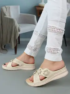 XE Looks Textured Open Toe Flats