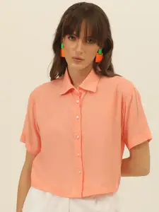 JAVINISHKA Comfort Slim Fit Spread Collar Crop Casual Shirt