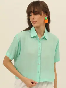 JAVINISHKA Comfort Slim Fit Spread Collar Crop Casual Shirt