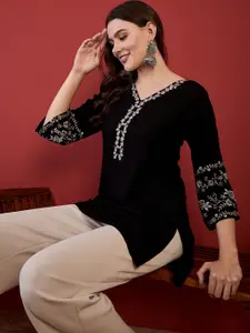 Anouk V-Neck Regular Sleeves Short Kurti