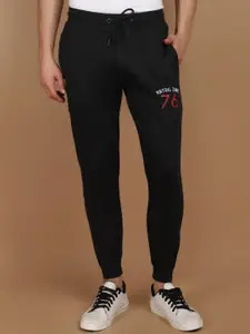V-Mart Men Mid Rise Cotton Joggers
