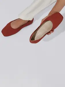 NEEMANS Women Woven Design Loafers