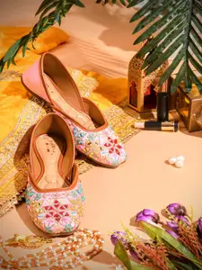 JM Looks Embellished Round Toe Mojaris