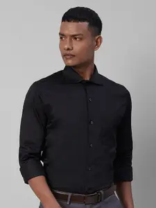 Turtle Men Classic Slim Fit Opaque Formal Shirt