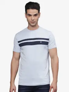 t-base Men Striped Pockets T-shirt