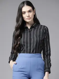 English Navy Standard Striped Wrinkle Free Formal Shirt