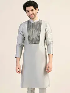 KISAH Mandarin Collar Embellished Straight Kurta