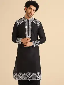 KISAH Men Thread Embroidered Zari  Regular Fit Kurta