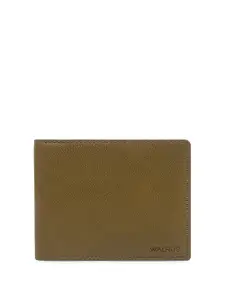 Walrus Men Two Fold Wallet with SIM Card Holder