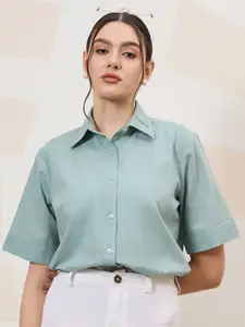 Athena Immutable Short Sleeves Cotton High-Low Formal Shirt