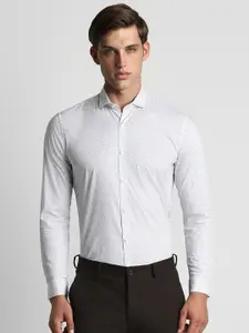 Peter England Slim Fit Geometric Printed Opaque Cotton Formal Shirt