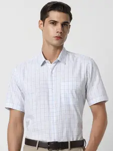 Peter England Opaque Checked Spread Collar Long Sleeves Regular Fit Formal Shirt