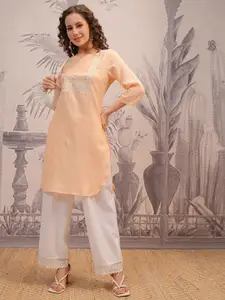 Vishudh Ethnic Motifs Embroidered Yoke Design Thread Work Straight Kurta