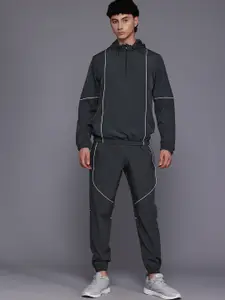 HRX by Hrithik Roshan Men Rapid-Dry Training Tracksuit