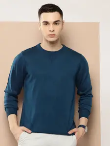 INVICTUS Round-Neck Acrylic Pullover