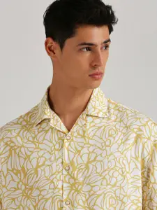 Pepe Jeans Spread Collar Short Sleeves Relaxed Floral Printed Relaxed Fit Casual Shirt