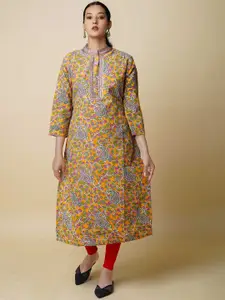 Unnati Silks Women Floral Printed Flared Sleeves Patchwork Handloom Kurta