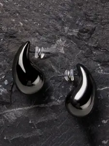 VAGHBHATT Stainless Steel Teardrop Shaped Studs