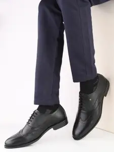 House of Pataudi Men Textured Leather Formal Brogues