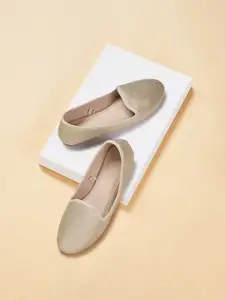 Forever Glam by Pantaloons Textured Round Toe Ballerinas