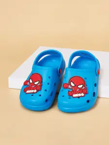 Pantaloons Junior Boys Self Design Spider-Man Applique Detail Clogs
