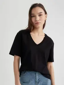 COLOR CAPITAL V Neck Short Sleeves Relaxed Top
