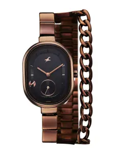 Fastrack Women Brass Patterned Dial & Stainless Steel Bracelet Style Straps Analogue Watch 6297QM01
