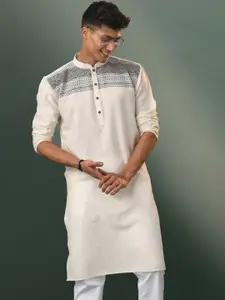 VASTRAMAY Yoke Design Thread Work Cotton Strigth Kurta