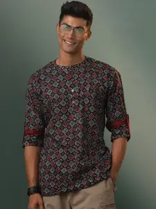 VASTRAMAY Geometric Printed Roll-Up Sleeves Straight Short Kurta