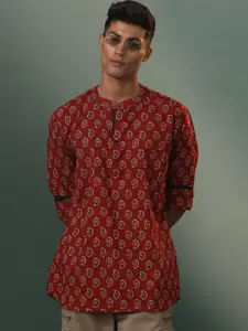 VASTRAMAY Quirky Thread Work Short Kurta