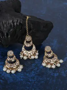 AURAA TRENDS Gold Plated Kundan Studded Contemporary Maang Tika & Earrings