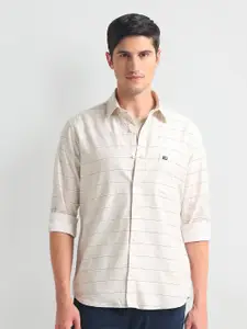 Arrow Sport Slim Fit Horizontal Stripes Opaque Twill Weave Cotton Casual Shirt