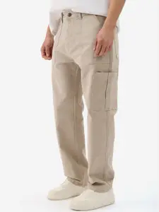 The Souled Store Men Straight Fit Mid Rise Clean Look Cargo Jeans